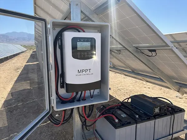 Le contrôleur de charge solaire MPPT haute performance optimise la production d'énergie solaire